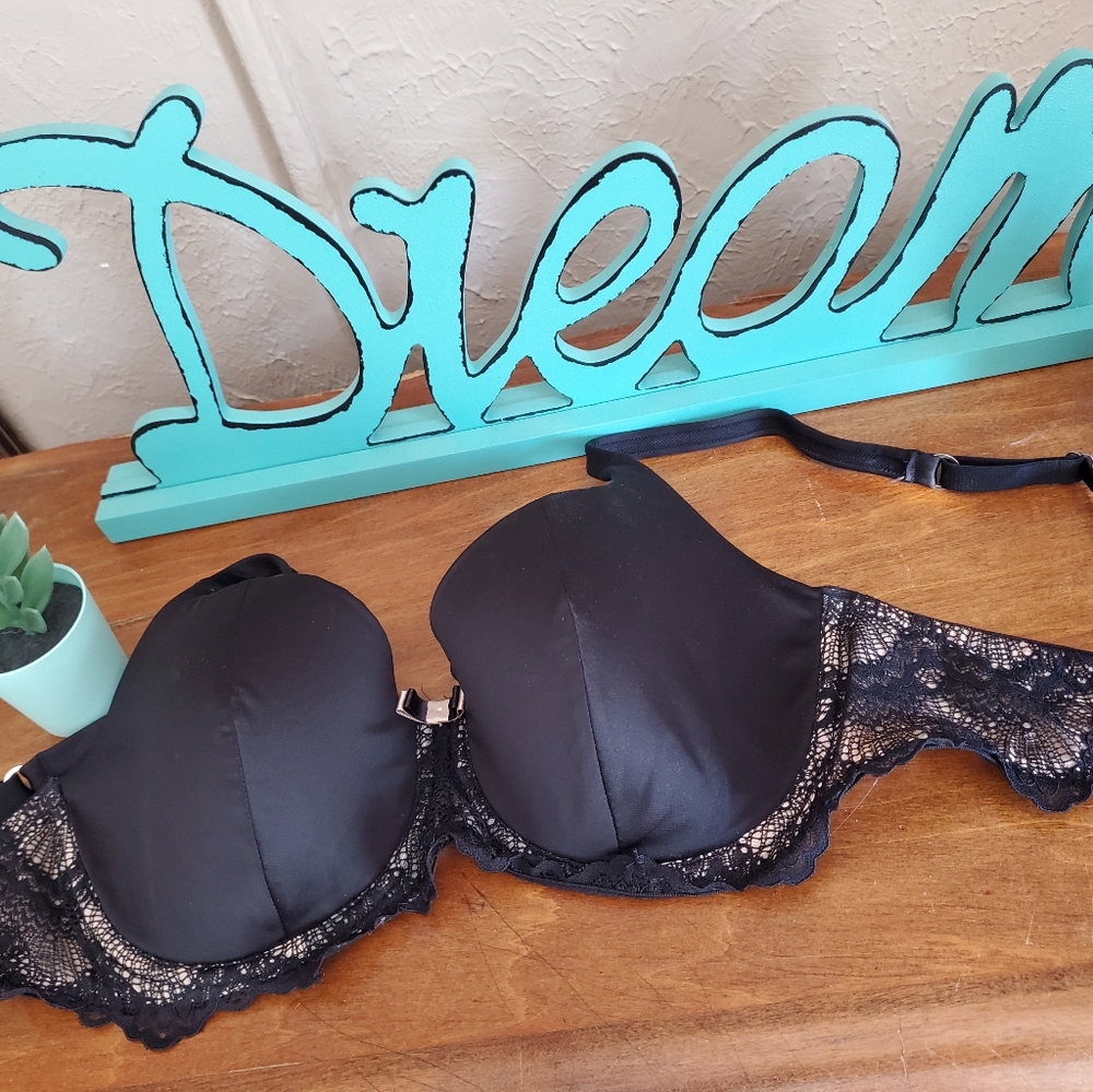 Frederick's of Hollywood bra 38D